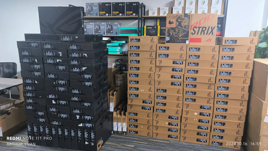 2025 New Release ROG Astral GeForce RTX 5080 16GB OC GDDR7 Gaming Graphics Card GPU AI Computing Video Cards for Gaming PC
