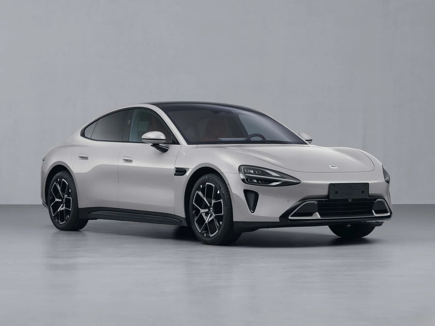 2024 New Energy Electric Vehicle China Auto 5 Seat High Speed