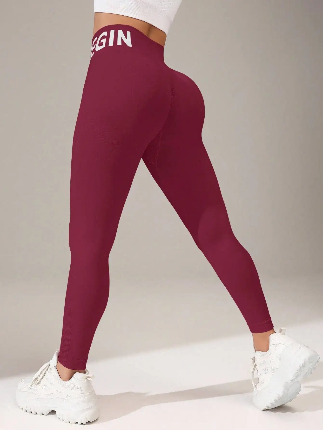 European and American Seamless Yoga Leggings with Waistband Lettering, Butt-Lifting, Quick-Dry Women's Breathable Tights for Pea