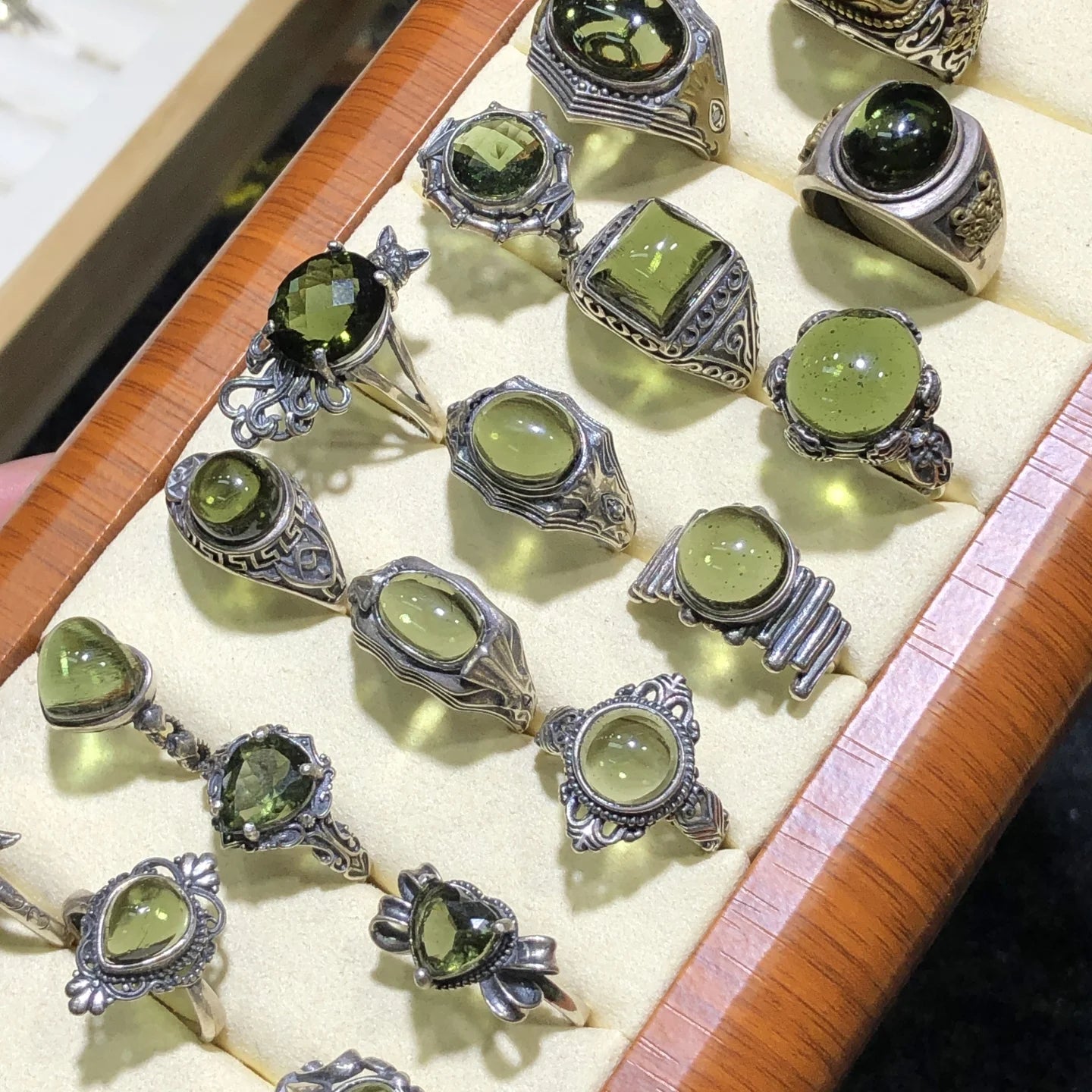 1 Pc Natural Czech Moldavite Cabochon Ring 925 Sterling Silver Resizable Reiki Healing Stone Jewelry Gift For Women Men