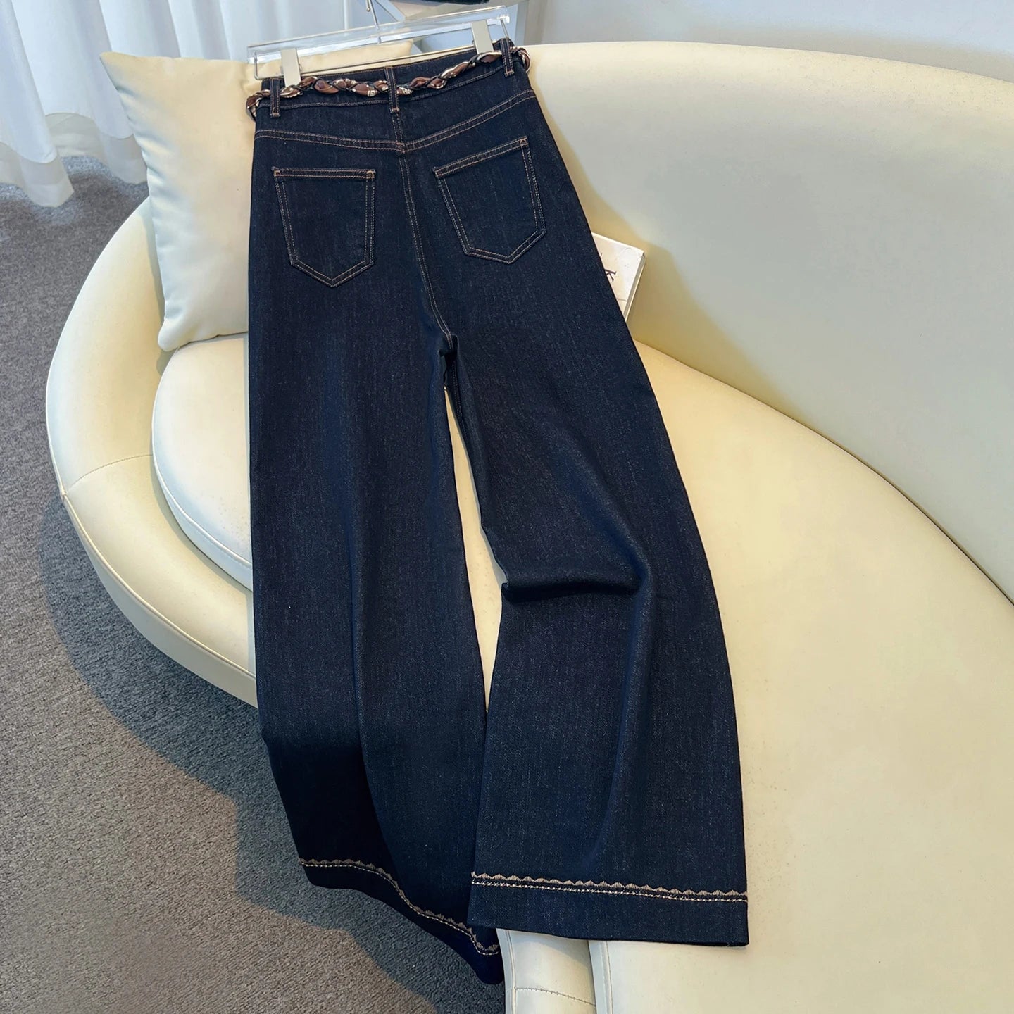 2025 Autumn New Denim Blue Wide Leg Women's Jeans Super Popular Pants with Silk Scarf Belt Fashion Straight Trousers