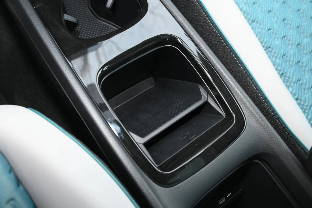ID3 Left Hand Drive New Energy Vehicles Electric Cars Adults Long Endurance 5 Sets New Energy Left-hand Drive Vehicle