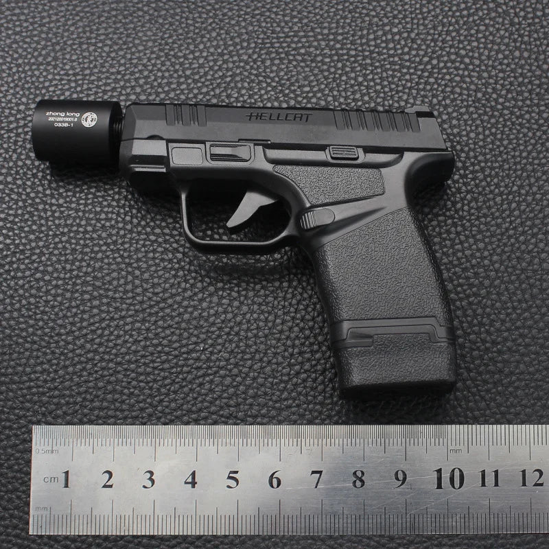 Personalized Lighter Outdoor Windproof Double Flame Gun Lighter Metal Inflatable Cigarette Accessories Men's Cigarette Lighter