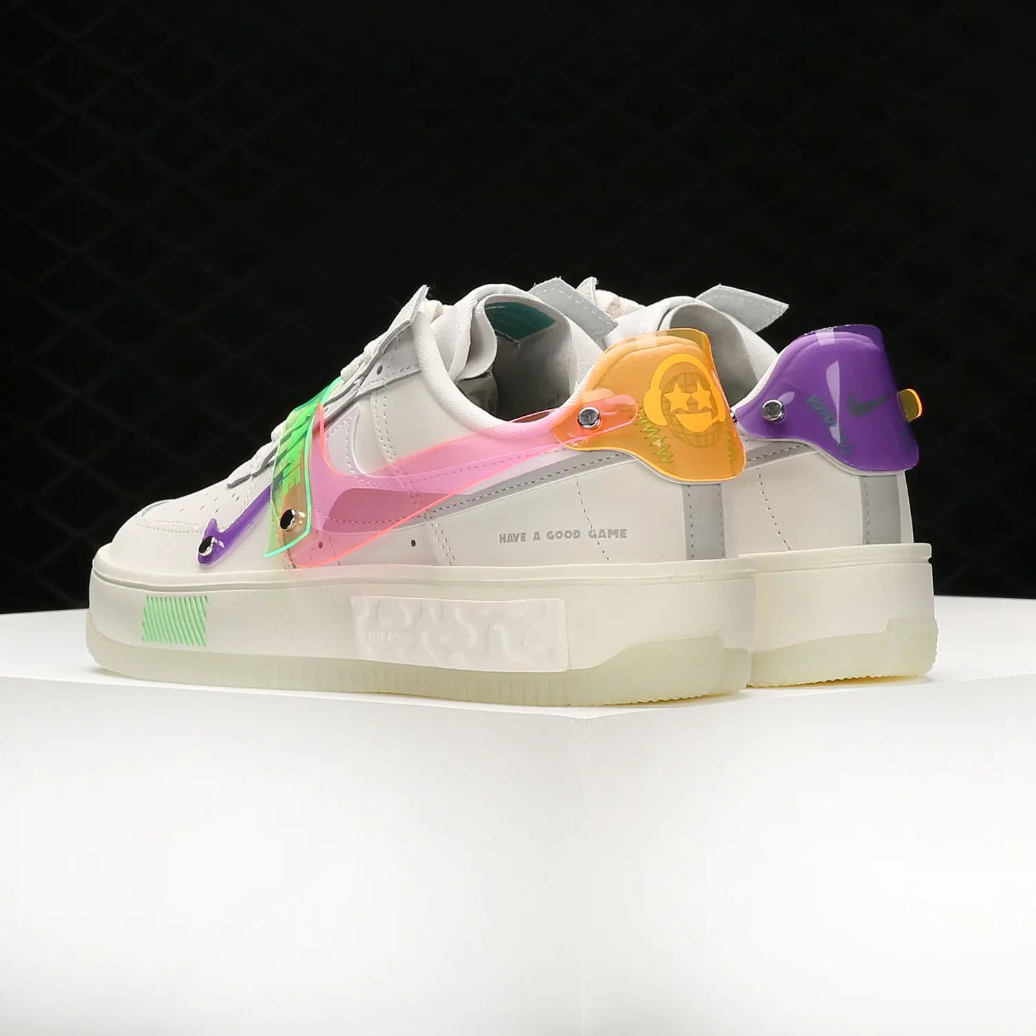 Nike AIR FORCE 1 '07 Women's Air Force One Classic Casual Sneakers DO2332-111