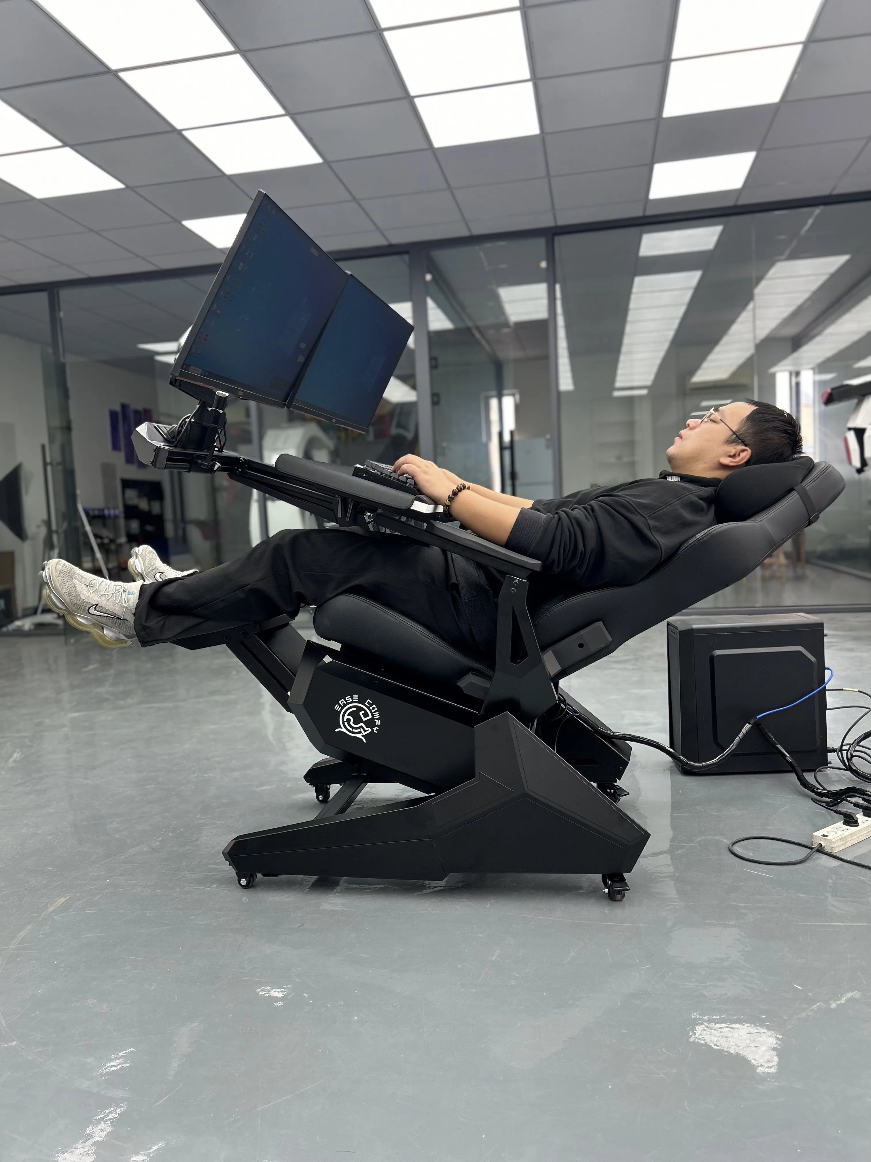 Cheap Comfortable Recline Computer Cockpit Zero Gravity Chair Ergonomic Chair Workstation for 1-2 Monitors