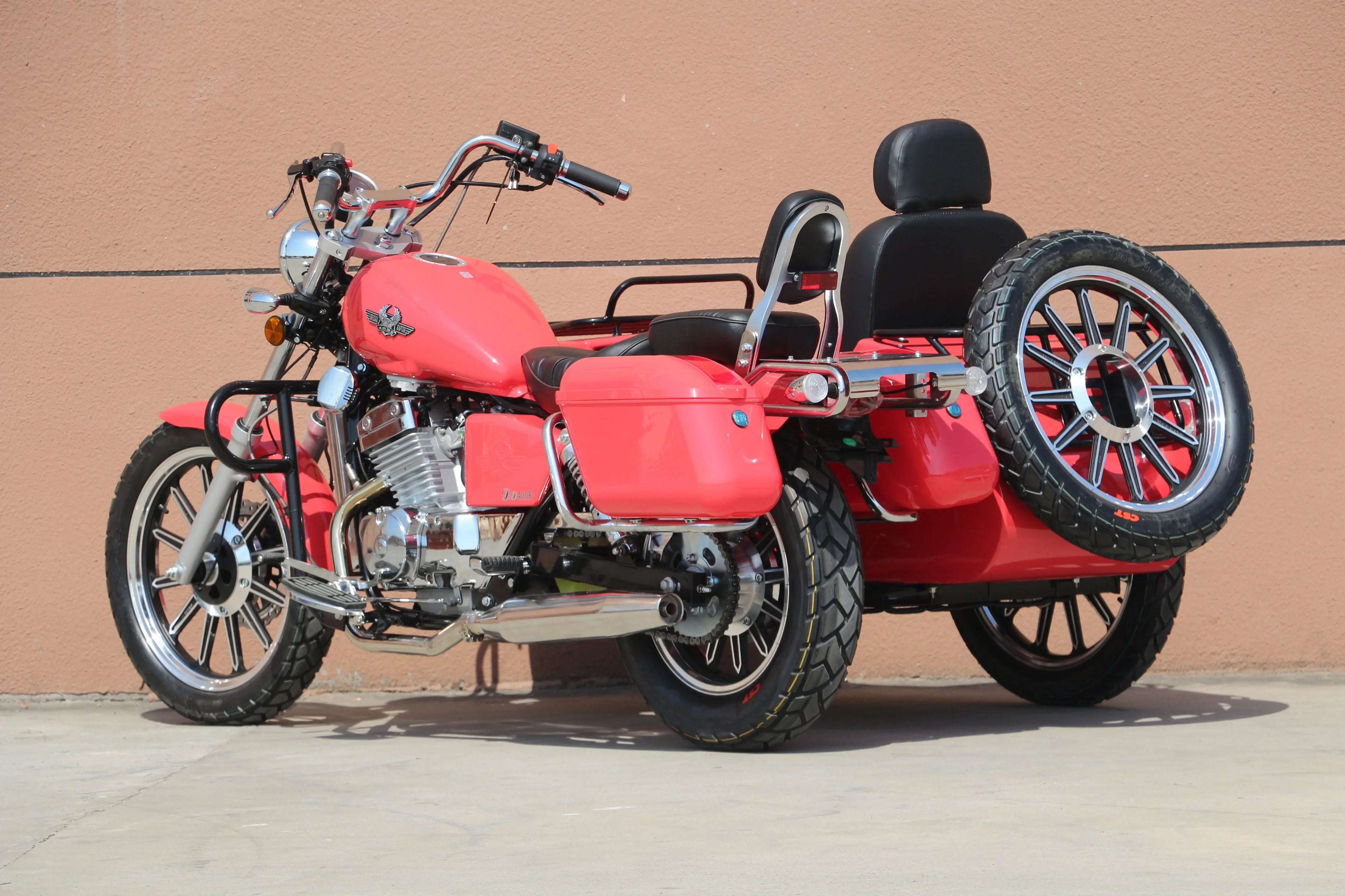 Three Seats Fuel Motorcycle New Arrival Motorcycle with Sidecar 400cc High Speed Double Rear Absorber