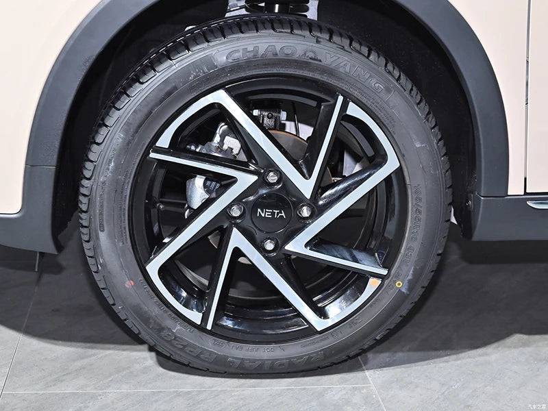 New Energy Vehicles 5-door 5-seater Max Speed 101 Km/h Small SUV 100% Pure Electric Off The Hook Car EV