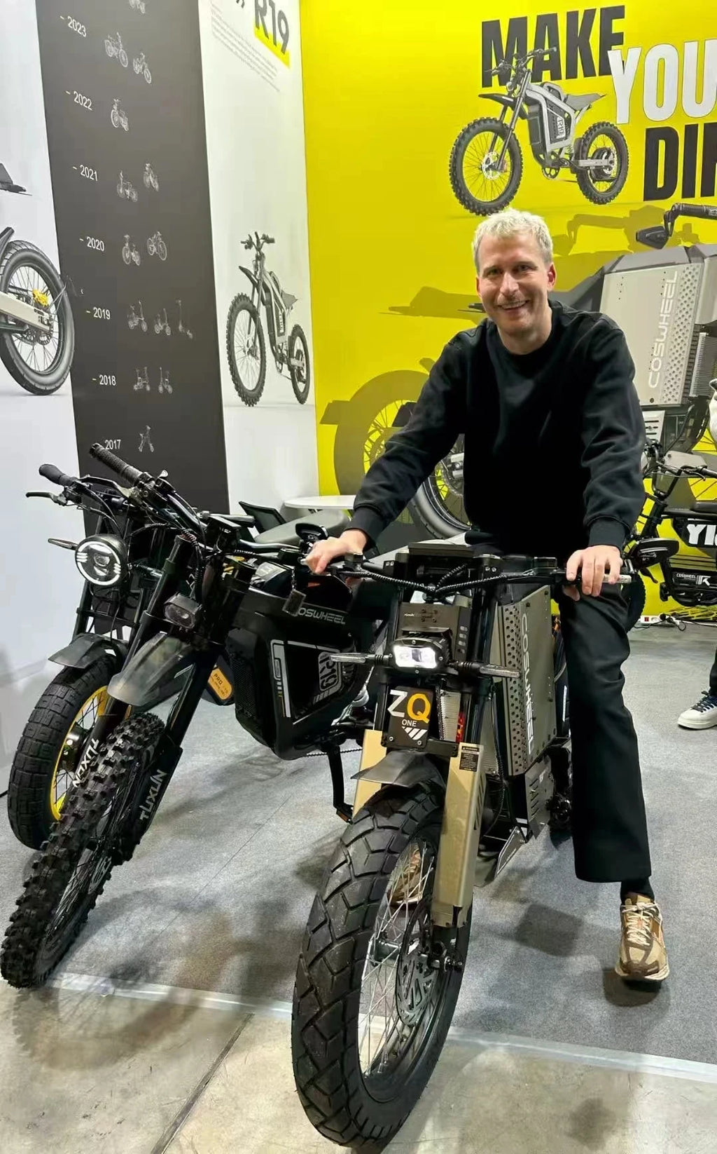 SLDBK Electric Motorcycles 8600W Peak Electric Bike New Adult Off Road Ebike Electric Dirt Bike 72V50AH Lithium Battery E-bike