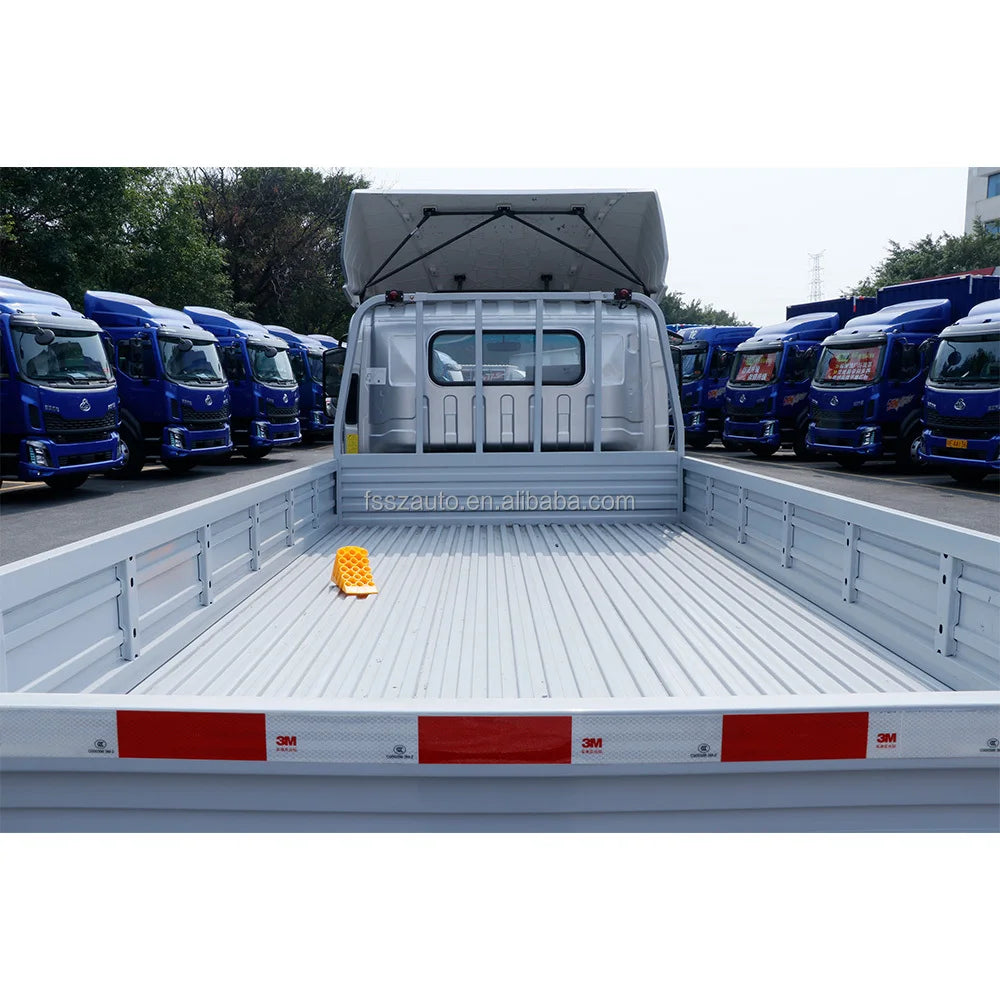 Electric Truck 5 Tons Freight Truck Customize Flatbed Truck CATL 100.46kWh Battery Electric Vehicles for Sale