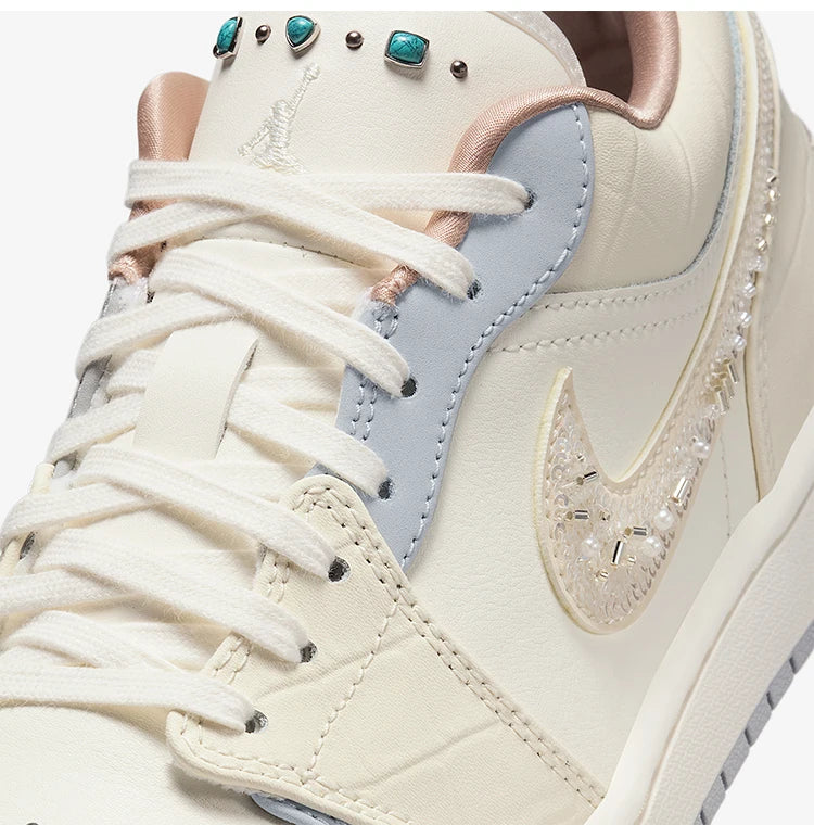 Nike genuine Air Jordan 1 Low Women's Durable Sports Shoes IH7323-100