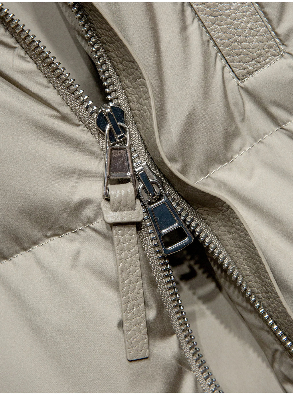 Men's High-Fluffy White Goose down Jacket Urban Outdoor Casual Hooded Stand-Up Collar Warm Filled Coat