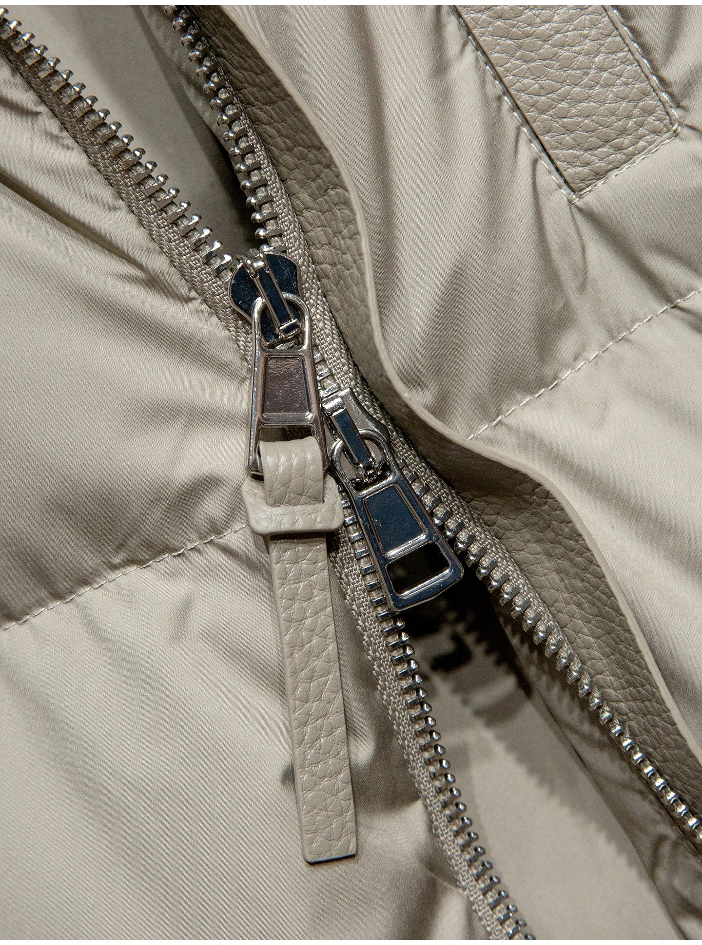 Men's High-Fluffy White Goose down Jacket Urban Outdoor Casual Hooded Stand-Up Collar Warm Filled Coat