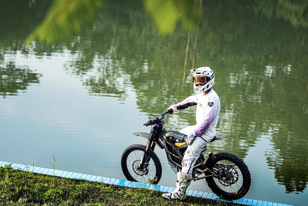 ATV&UTVHigh Power Falcon GT 16.8kW 95km/h Electric Off-Road Dirt Bike Motorcycle for 2025 72V Aluminum Alloy Frame