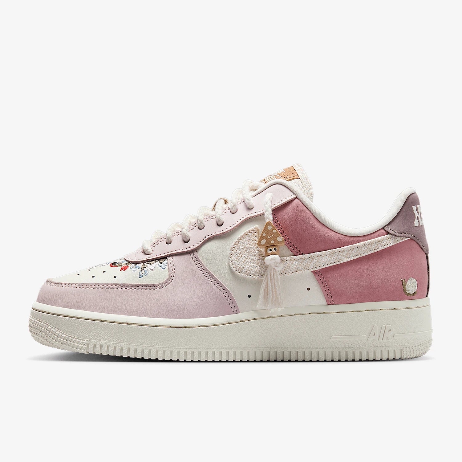 Nike Genuine 2025 Women's Air Force 1 Low IB8874-111