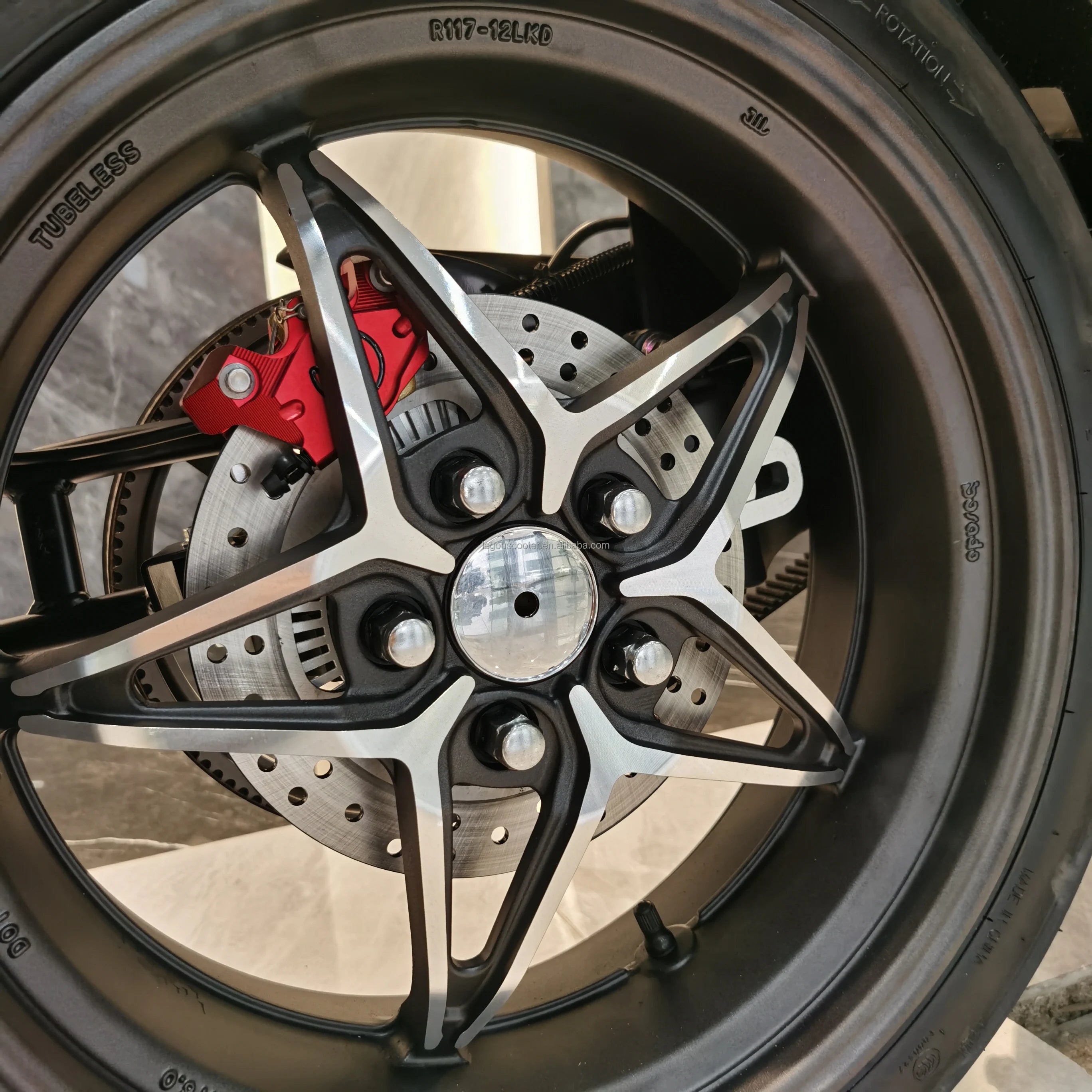 Lithium-ion 72V-80ah-180ah Scooter Moped Electric 80000W Reach 140KM/H Motorcycles