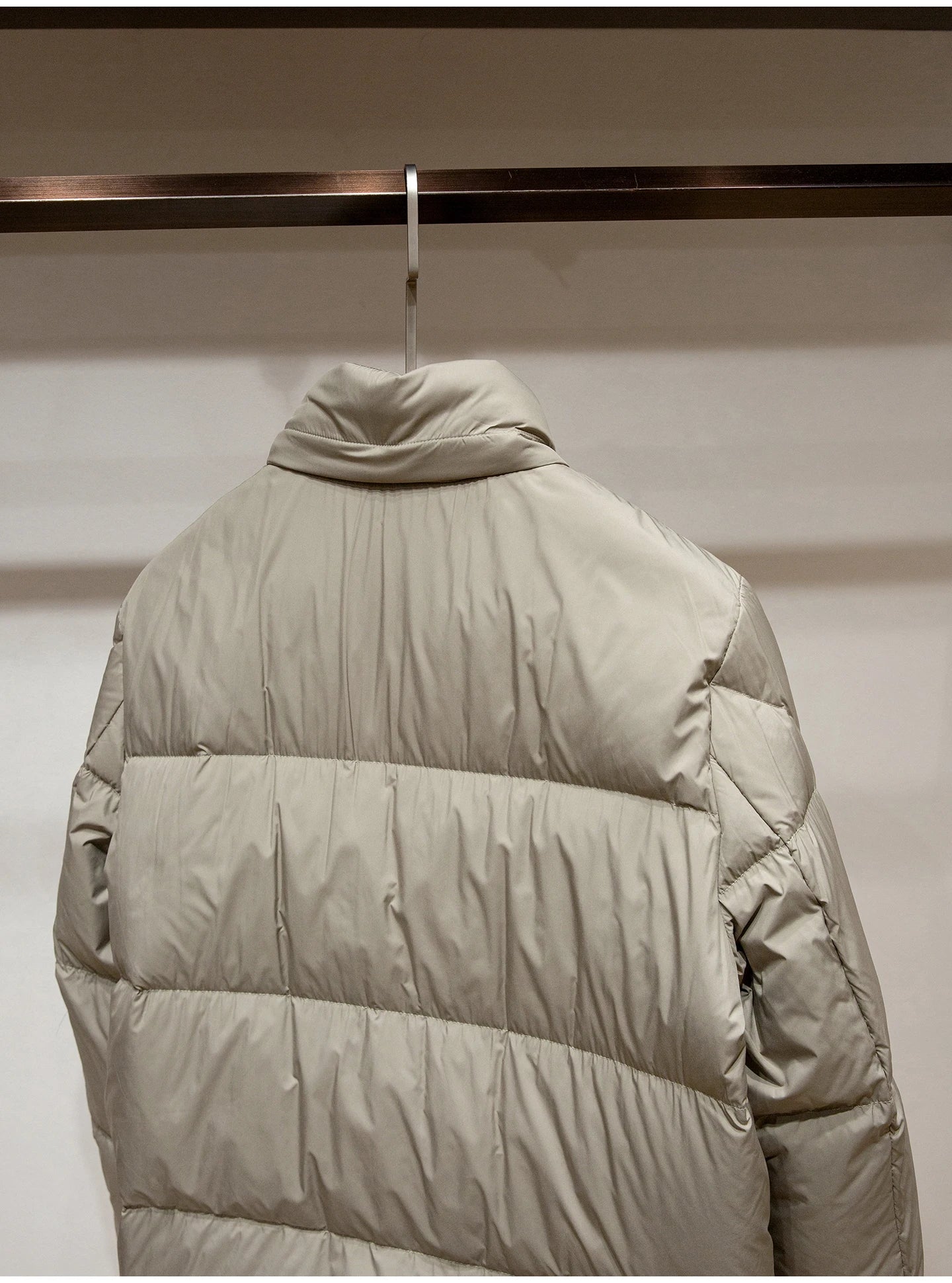 Men's High-Fluffy White Goose down Jacket Urban Outdoor Casual Hooded Stand-Up Collar Warm Filled Coat