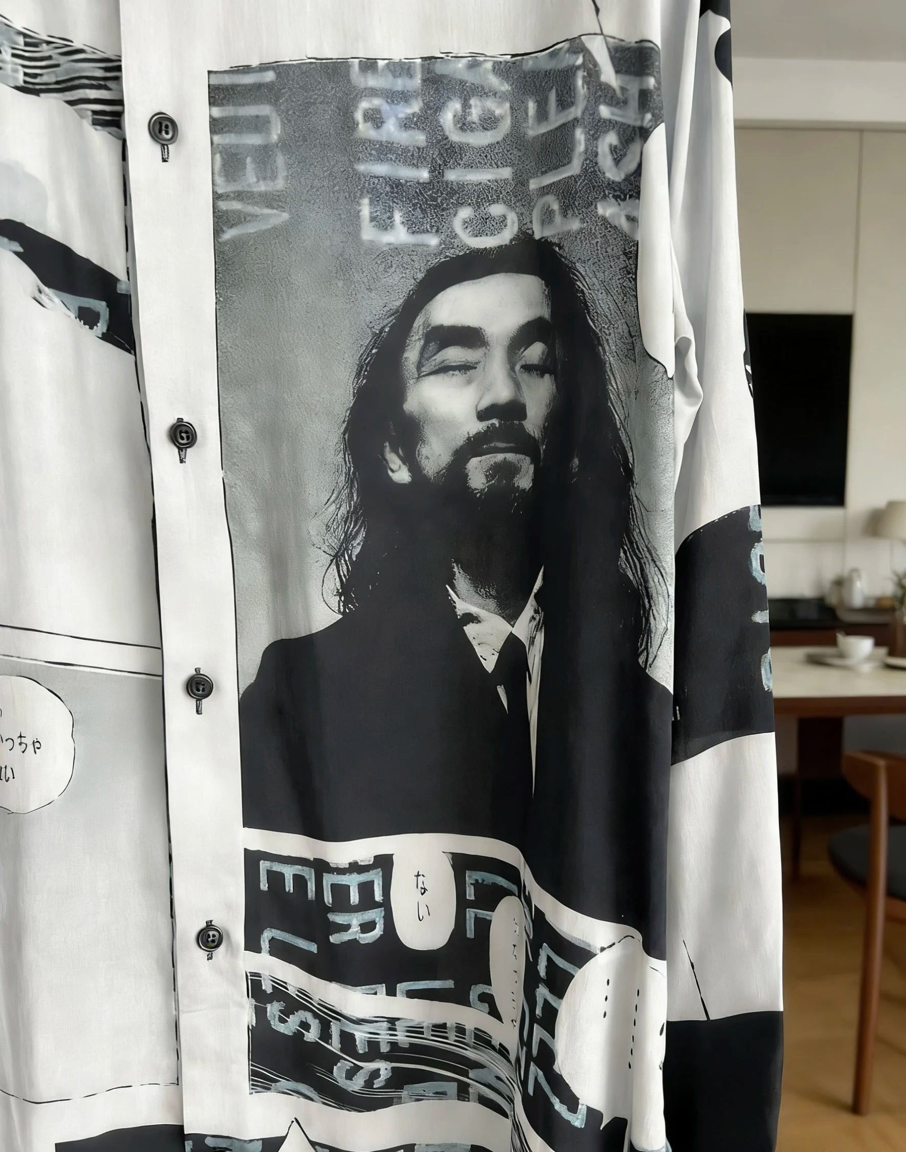 TOP-YAMAMOTO original design hand-drawn cartoon print long shirt for men on the streets of Hawaii