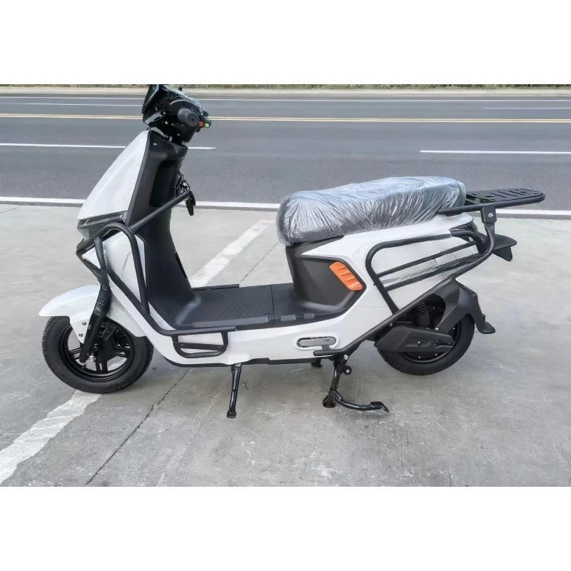 Electric motorcycle 1000W 72V 32AH with bumper, disc brake, designed for adult urban riding