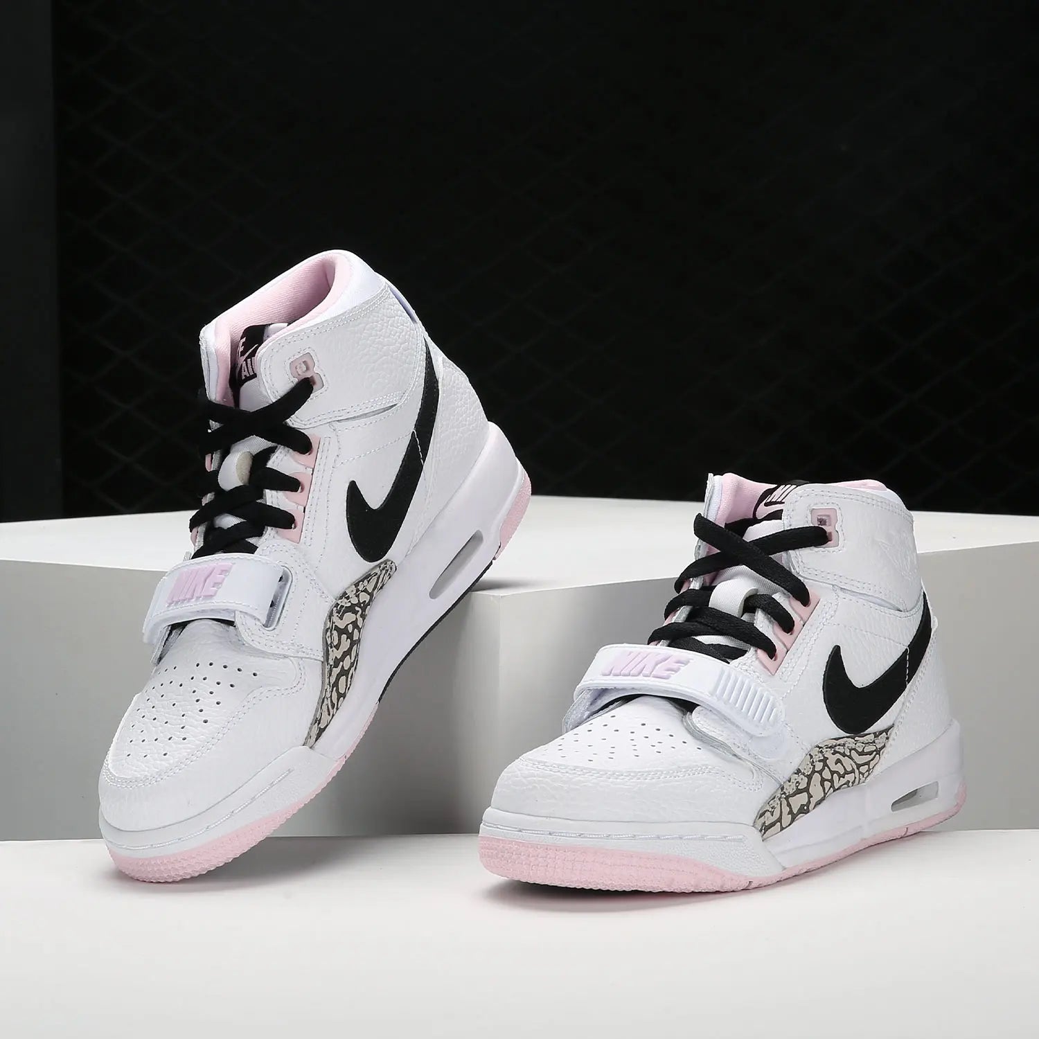 Nike genuine AIR JORDAN LEGACY 312 (GS) Women's Large Children's Basketball Shoes AT4040-106