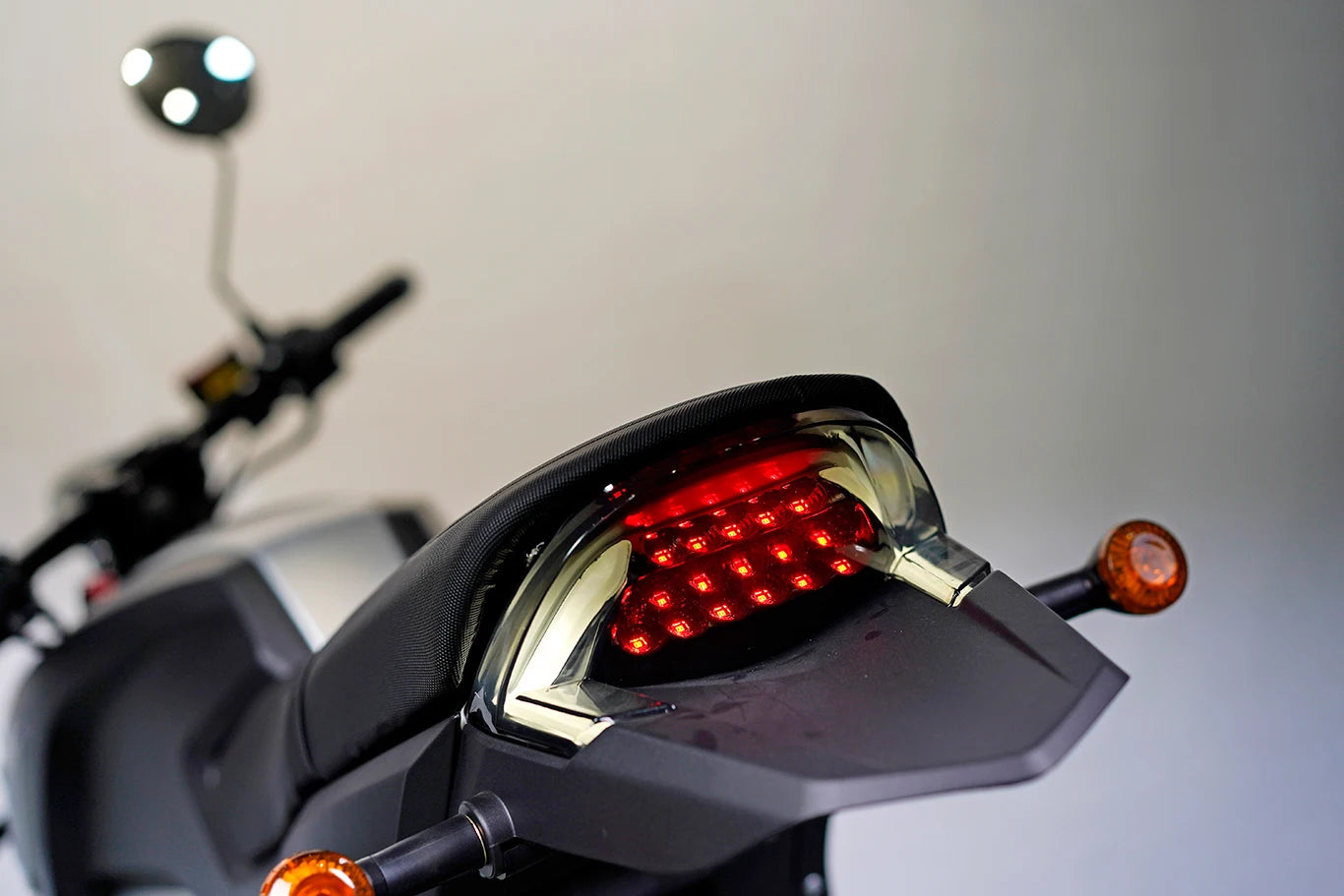 Wholesale Wuxi Electric Motorcycle 2000W 3000W Lithium battery High Speed Adult Mid-mounted motor Electric Moto Bike