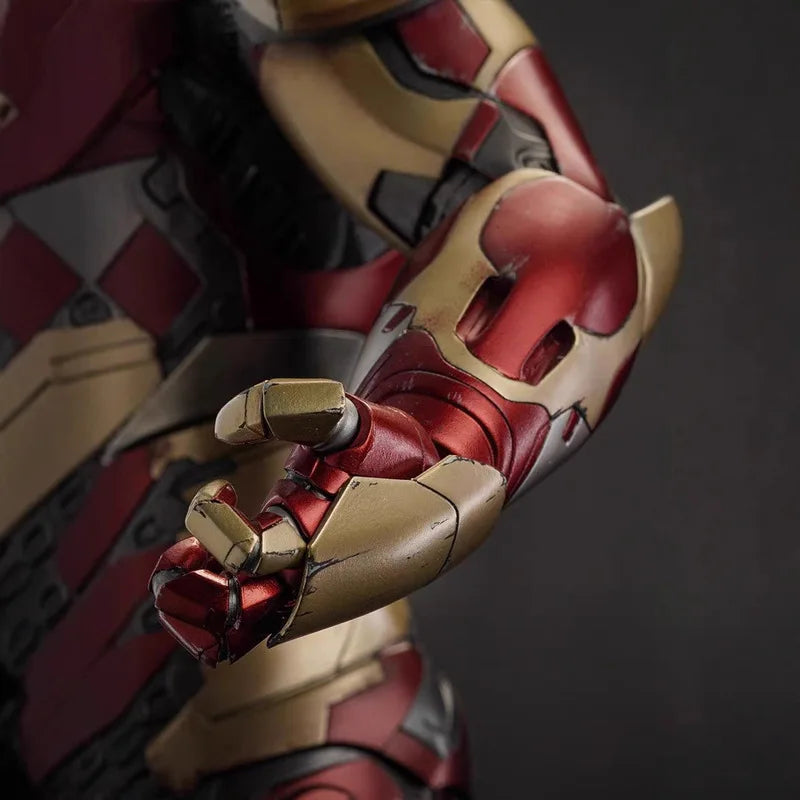 New Product In Stock 1/4 Brand New  Iron Man Mk42 Statue In Red And Gold Color Scheme Super Cool With Luminous Effect