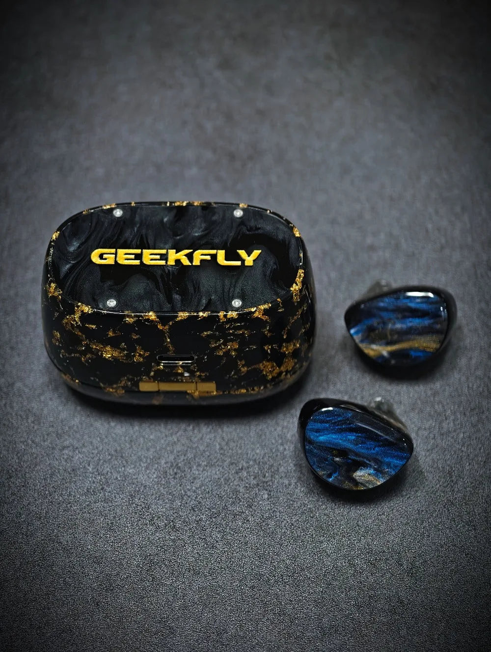 GEEKFLY Super 16 12BA+2PEBC+Planar+DMD TWS IEM HIFI True Wireless Bluetooth Earbuds 16 Units Balanced  in-ear Earphones with AMP