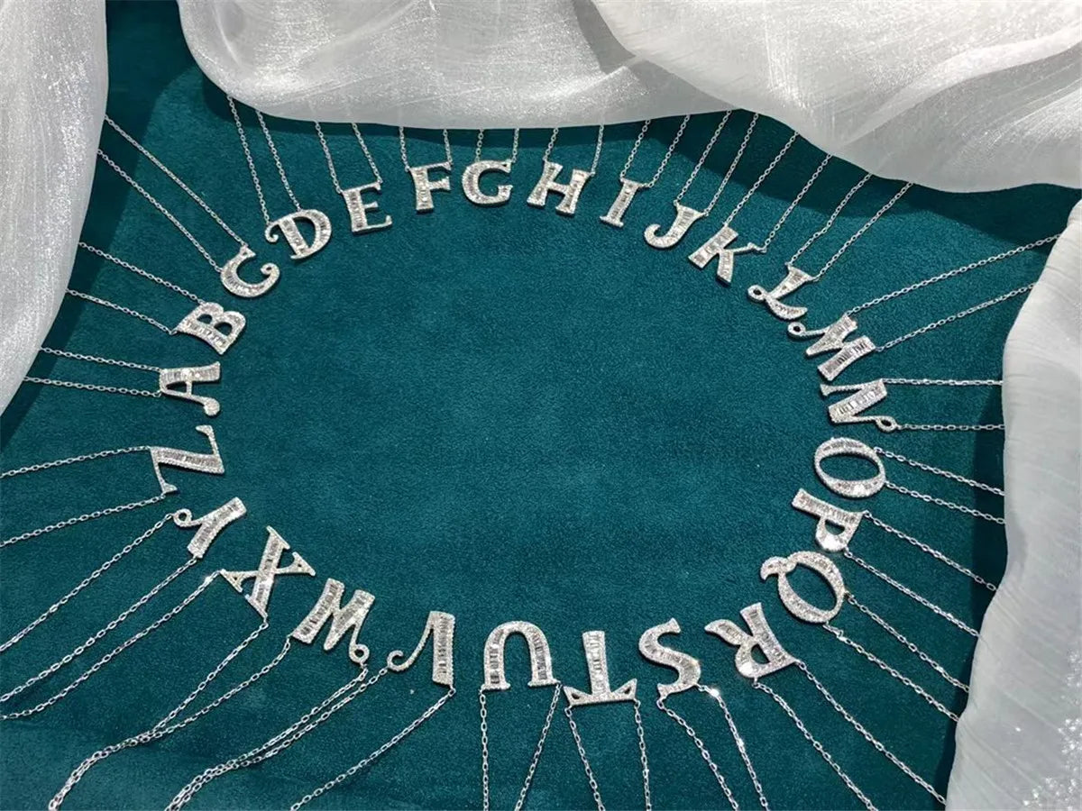 18K gold solid genuine gold natural diamond letter diamond necklace - high-quality jewelry available in stock, for customization