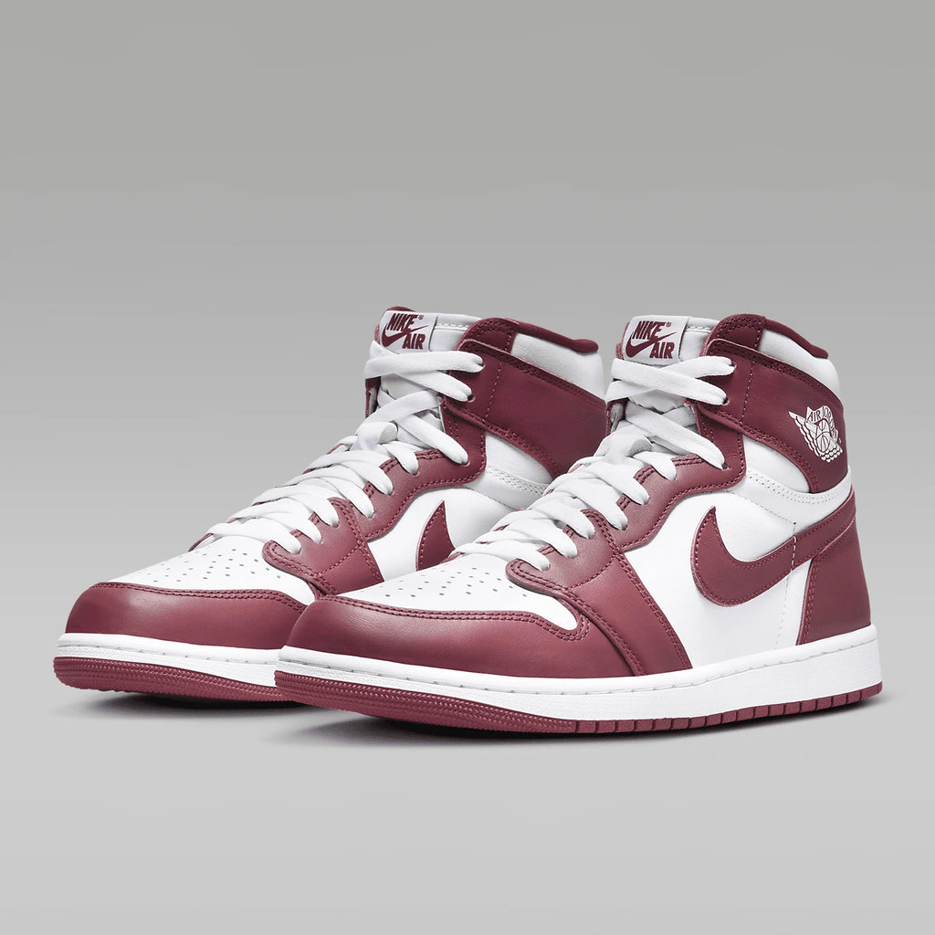 Nike Authentic Air Jordan 1 Men's Lightweight Cushioned Sneakers DZ5485-160