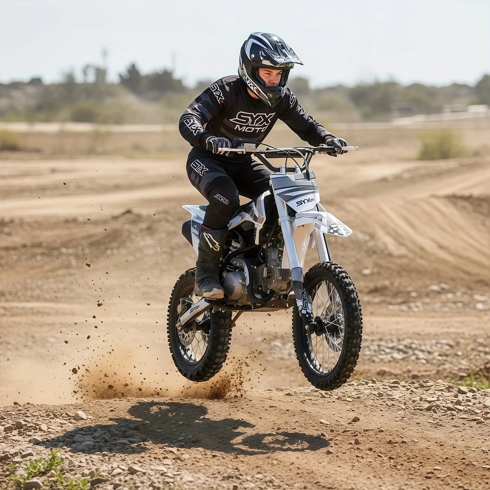 SYX MOTO 125cc Dirt Bike Teens 12+ Yrs 4-stroke Gas-powered Dirt Bike Off-road Motorcycle Kick Start 4-speed Manual Transmiss