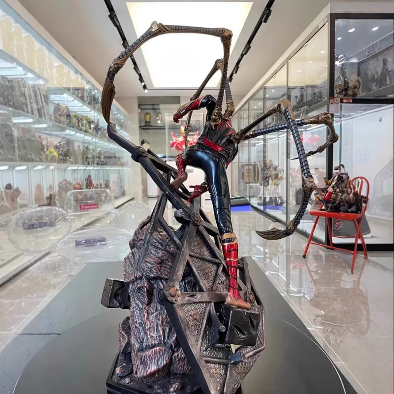 New Product In Stock Spider Man Figurine Avengers: Endgame Peripheral Steel Battle Suit Model Ornament Birthday Gift