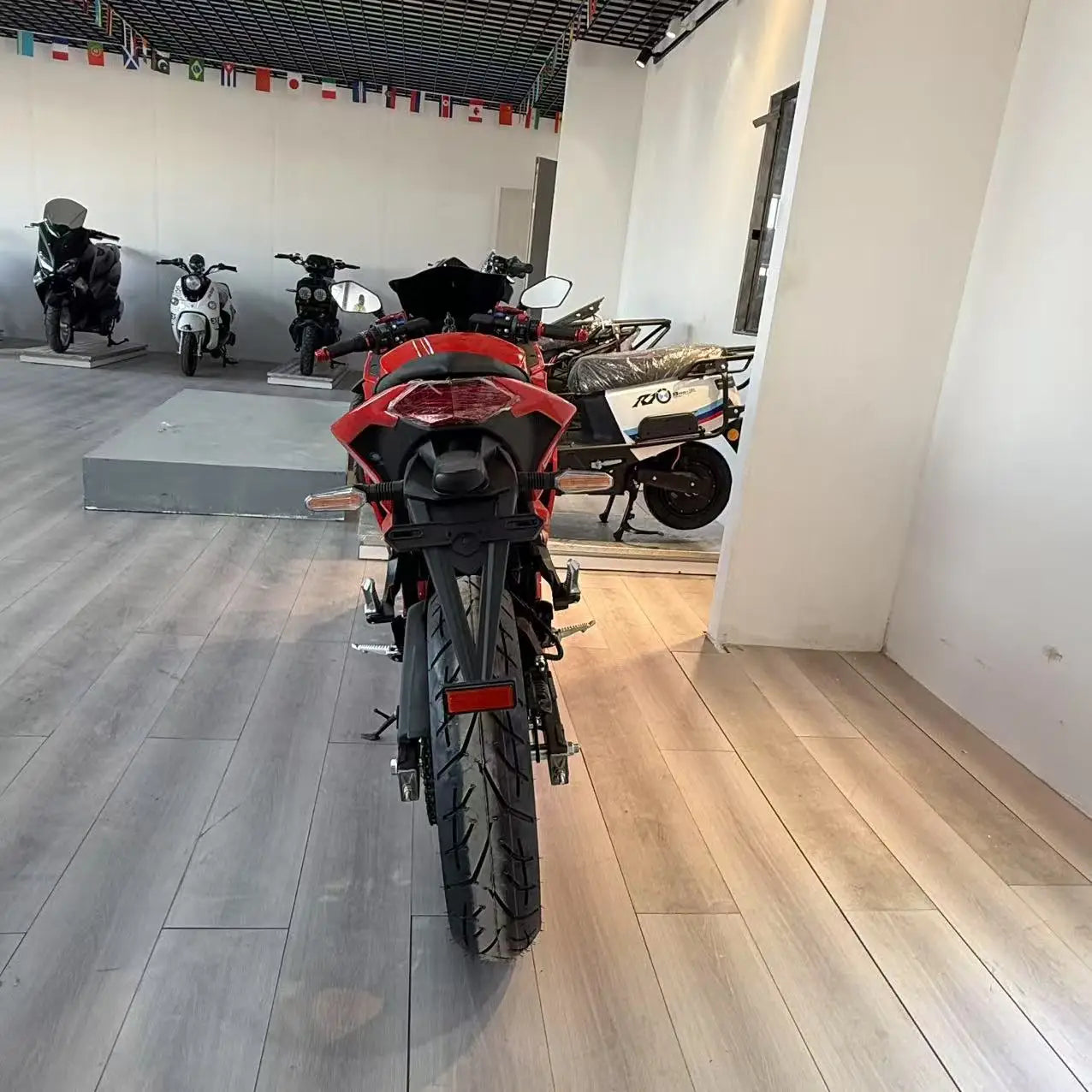 3000W-8000W Power Electric Racing Motorcycles for Adults with Lithium Battery and Mid Drive Motor Excellent Value