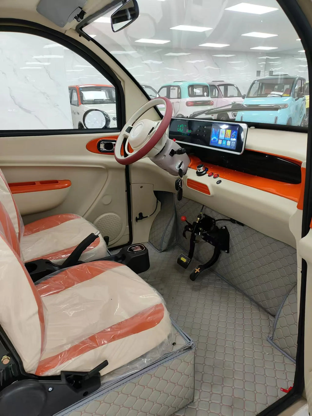LUKY,,Cheap CE Quality 1000W Without Driving License Electric Small Car 72v Mini 4 Wheels Electric Vehicle Color Customized for
