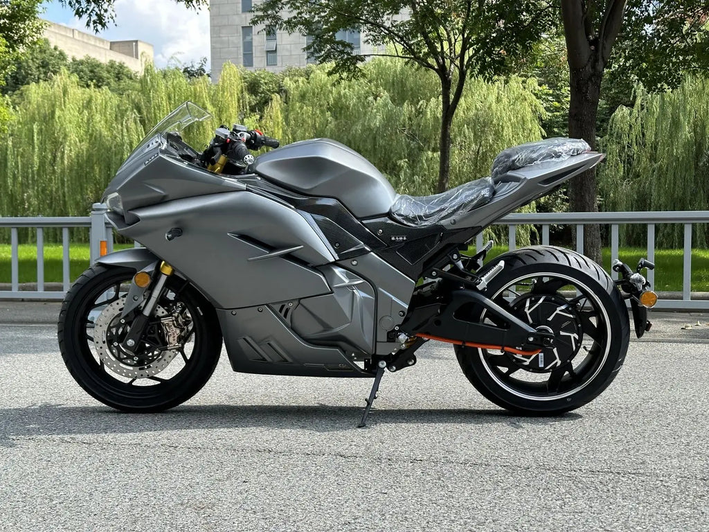 Luyuan MotorcycleThe latest newenergy lithium batteryhighspeed DUCATI Full Size Sport Powerful 5000W Customized Cool Electric Sc