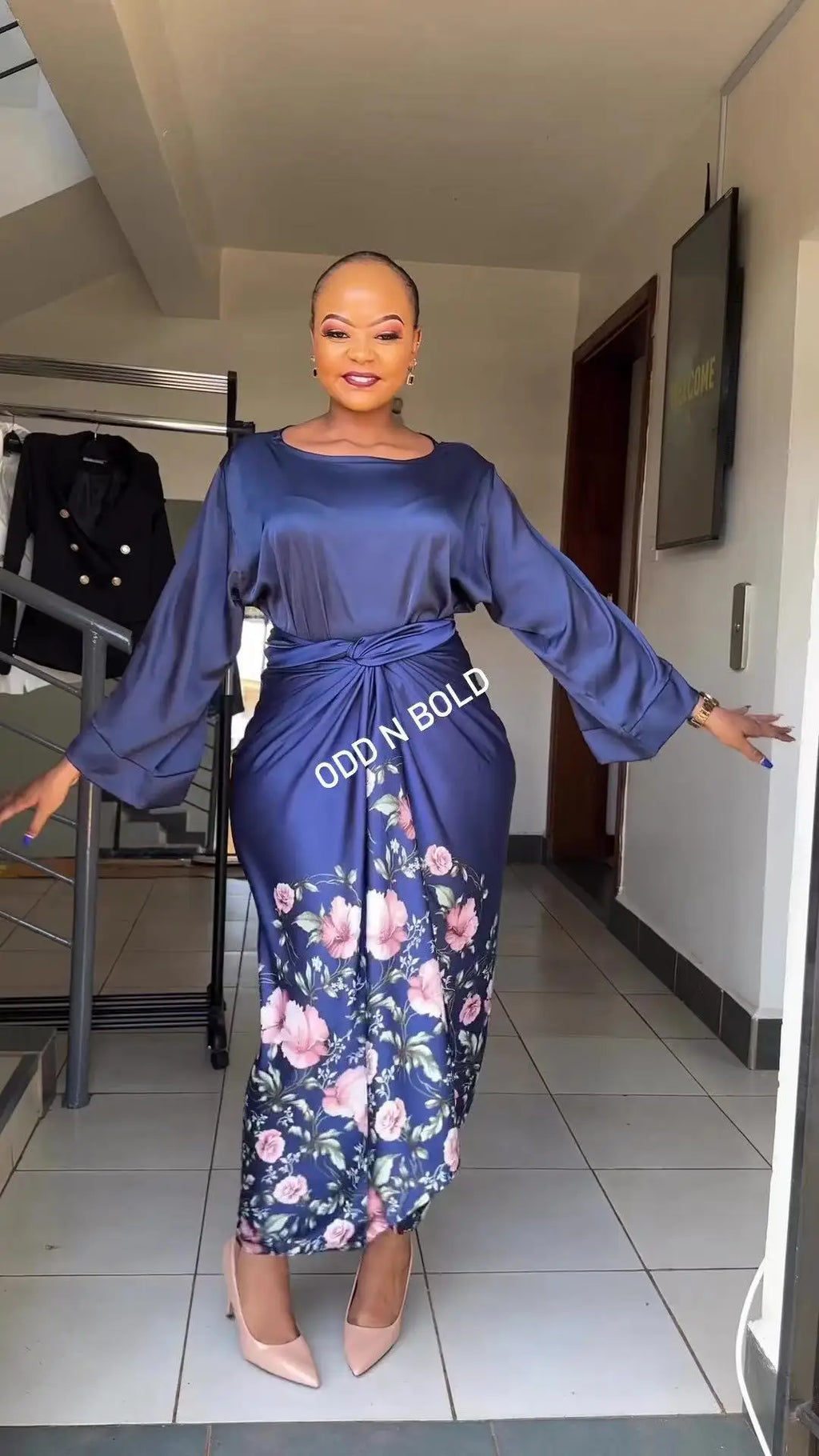 African Printed Two Piece Sets Skirt Womens O-neck Loose Flare Sleeve  Lace-up Skirt 2 Piece Suit Womens