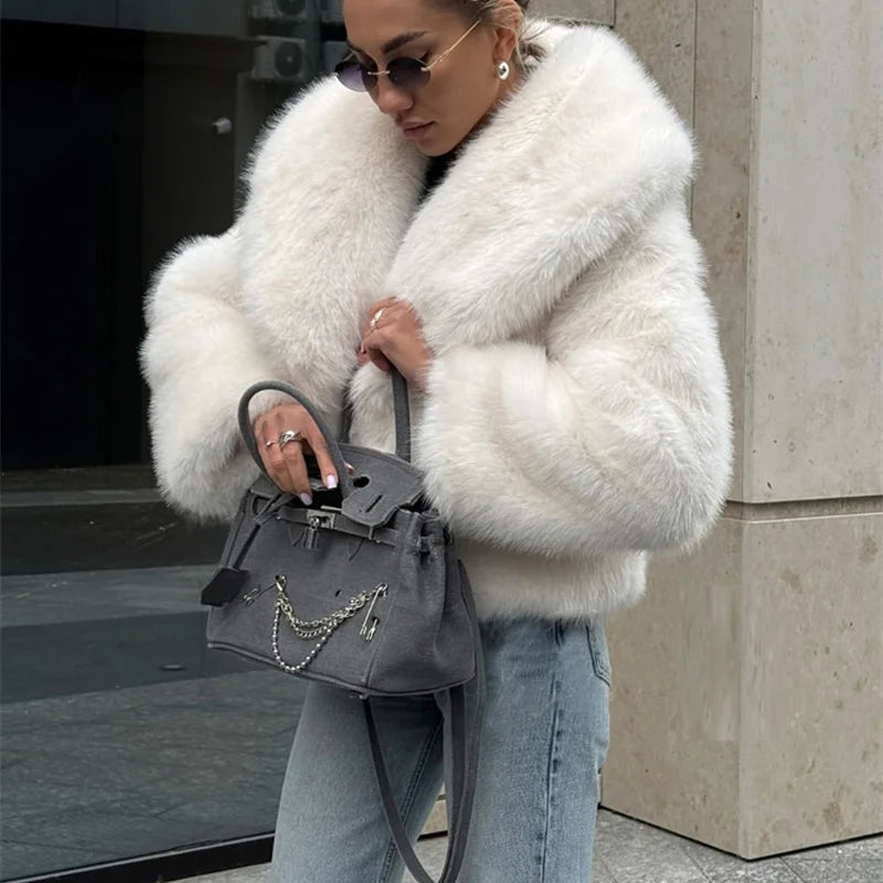 Tossy Winter Fashion Fur Feather Outwear For Women Lapel High Waist Warm Loose Long Sleeve Commute Coat Female Fur Feather 2025