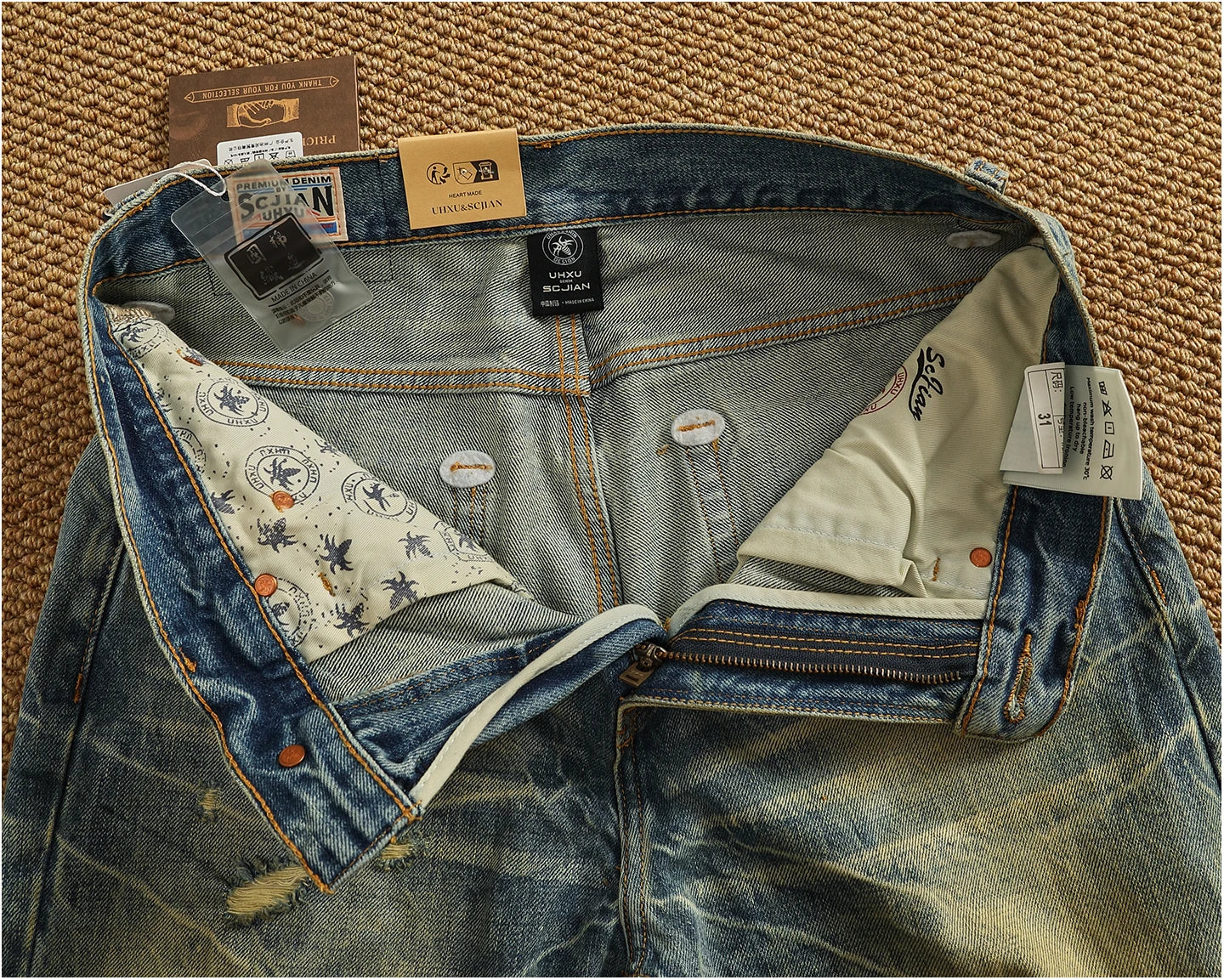 2025 Autumn New American Retro Heavyweight Ripped Denim Men's Fashion 100% Cotton Washed Old Straight Tapered Casual Jeans