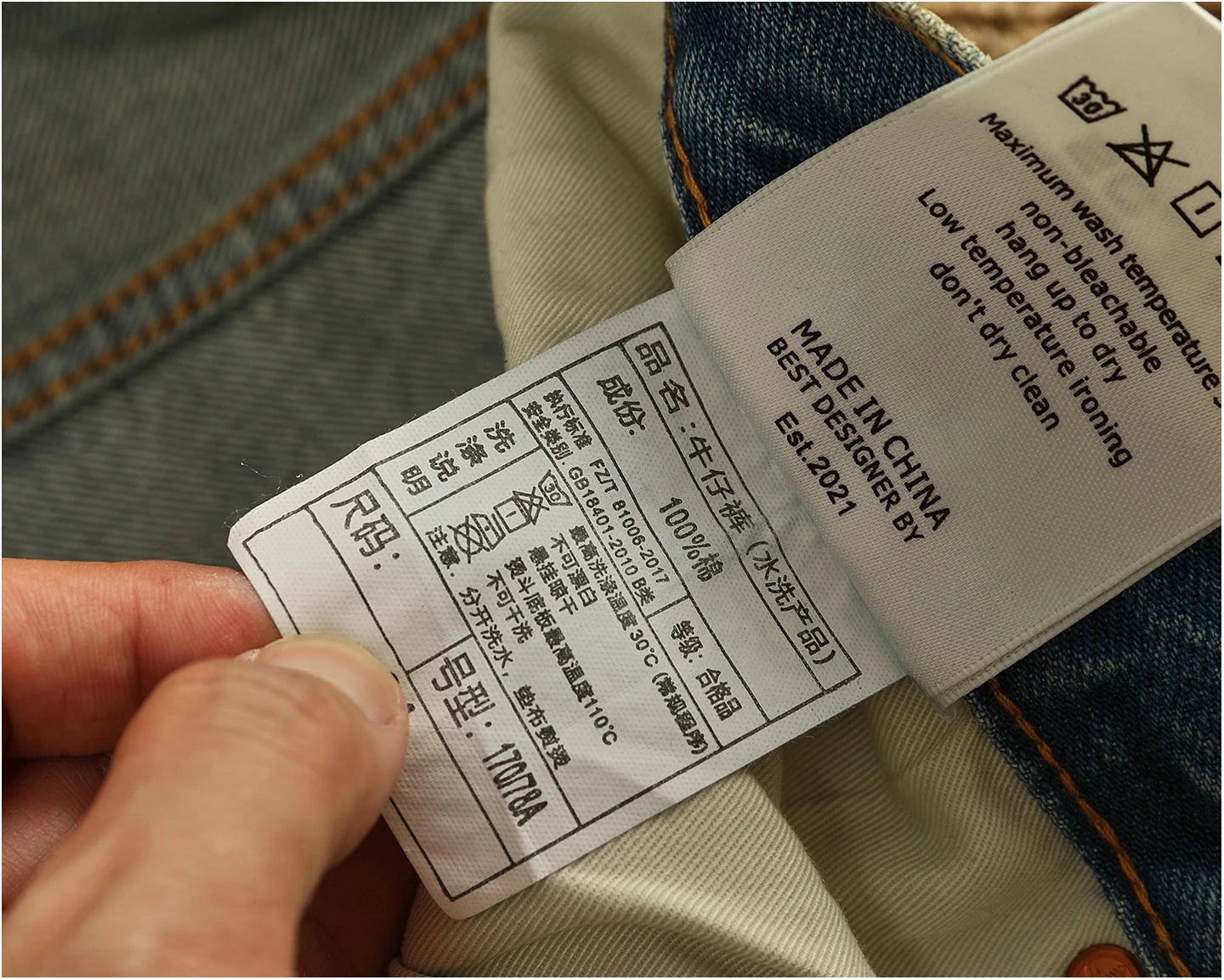 2025 Autumn New American Retro Heavyweight Ripped Denim Men's Fashion 100% Cotton Washed Old Straight Tapered Casual Jeans