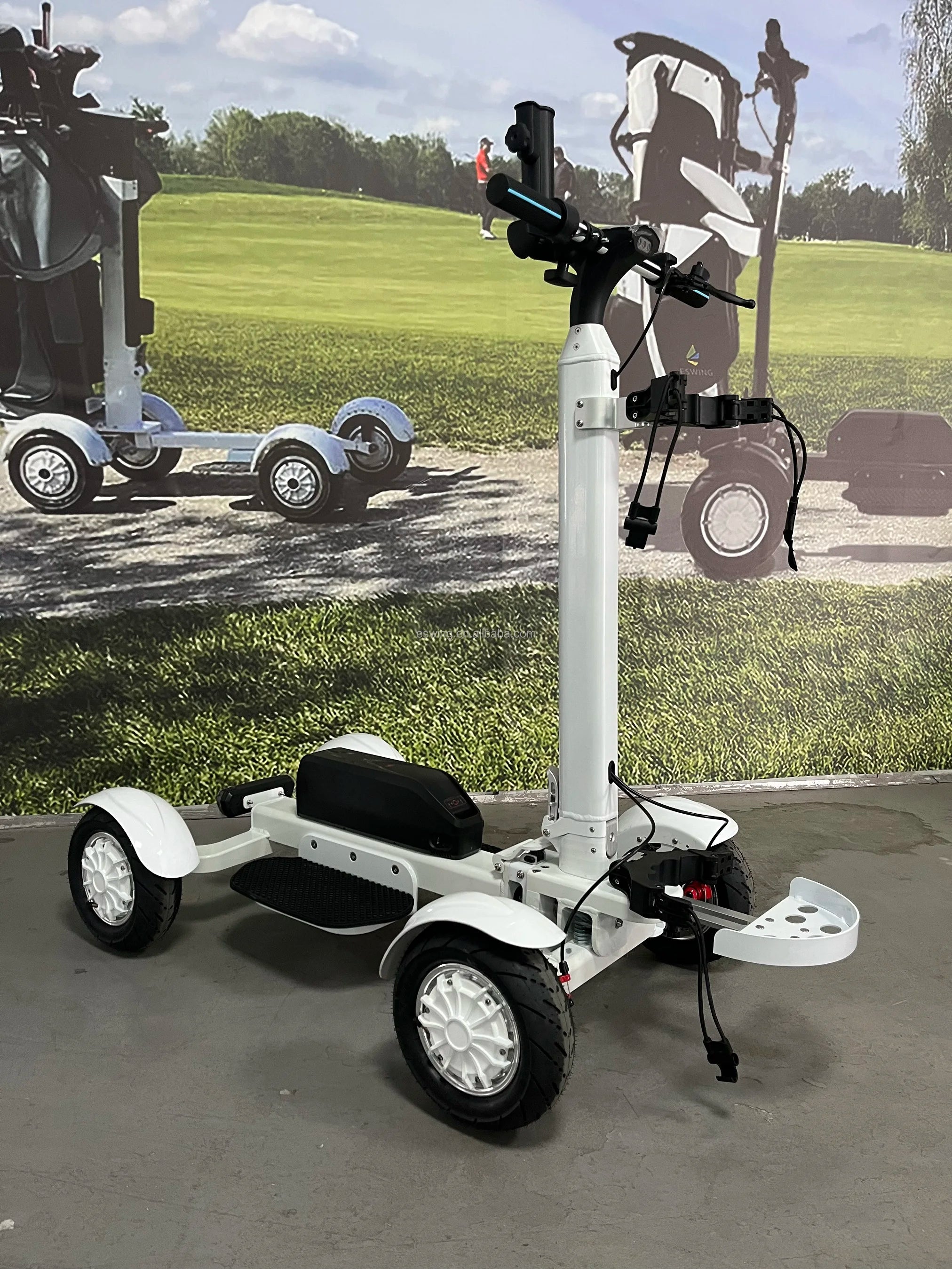 2025 Popular Professional Golf Caddy 2400w Single 4 Wheels Folding Electric Scooter Golf Cart