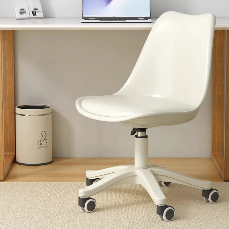 Kawaii Nordic Office Chair Makeup Rolling Desk Salon Mobile Scorpion Gaming Office Chair Bar Tourist Mobilya Home Furniture