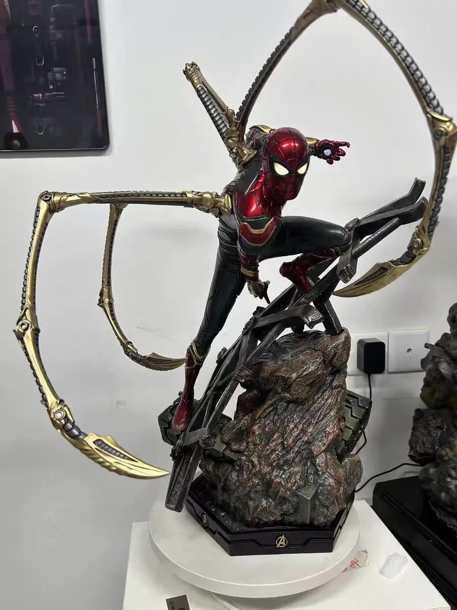 New Product In Stock Spider Man Figurine Avengers: Endgame Peripheral Steel Battle Suit Model Ornament Birthday Gift