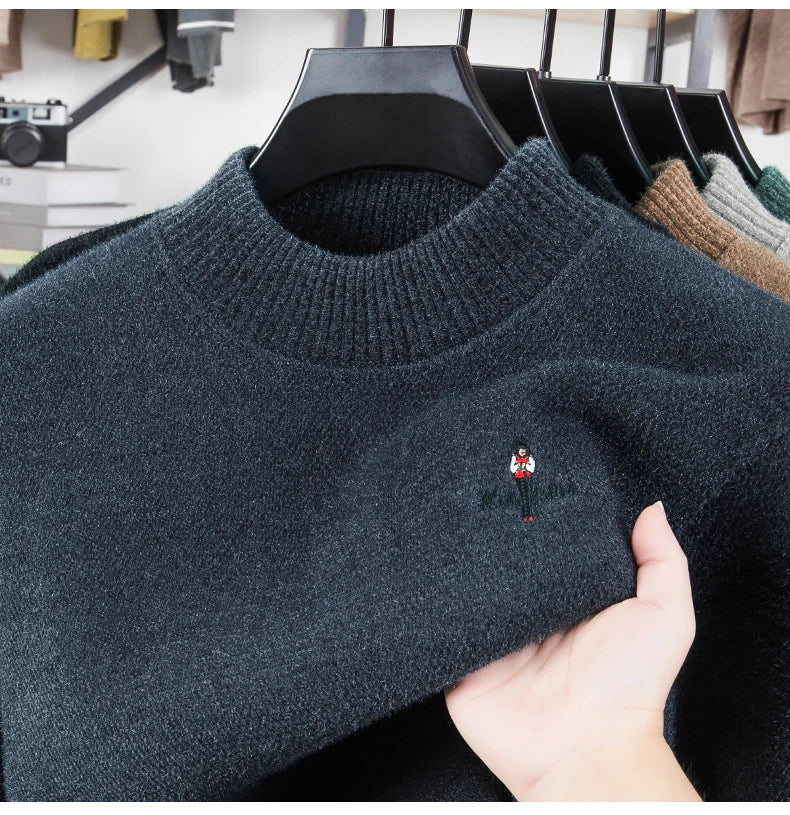 Light luxury brand round neck sweater knitted plush thicken warm pullover cartoon character embroidery fashion golf men's wear