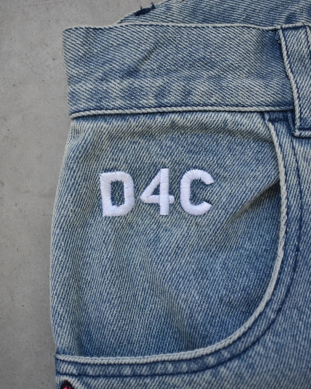 Y2K Men D4C JoJo High Waist Baggy Jeans Women Pink Heart Side Embroidery Loose Fit Washed Denim Pants Streetwear Wide Leg Pants