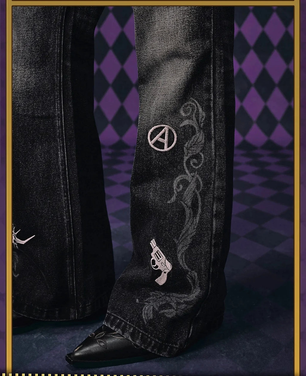 JoJo's Bizarre Adventure Black Flared Jeans Men Embroidery Streetwear Loose Casual Washed Denim Pants Anime Inspired Trousers