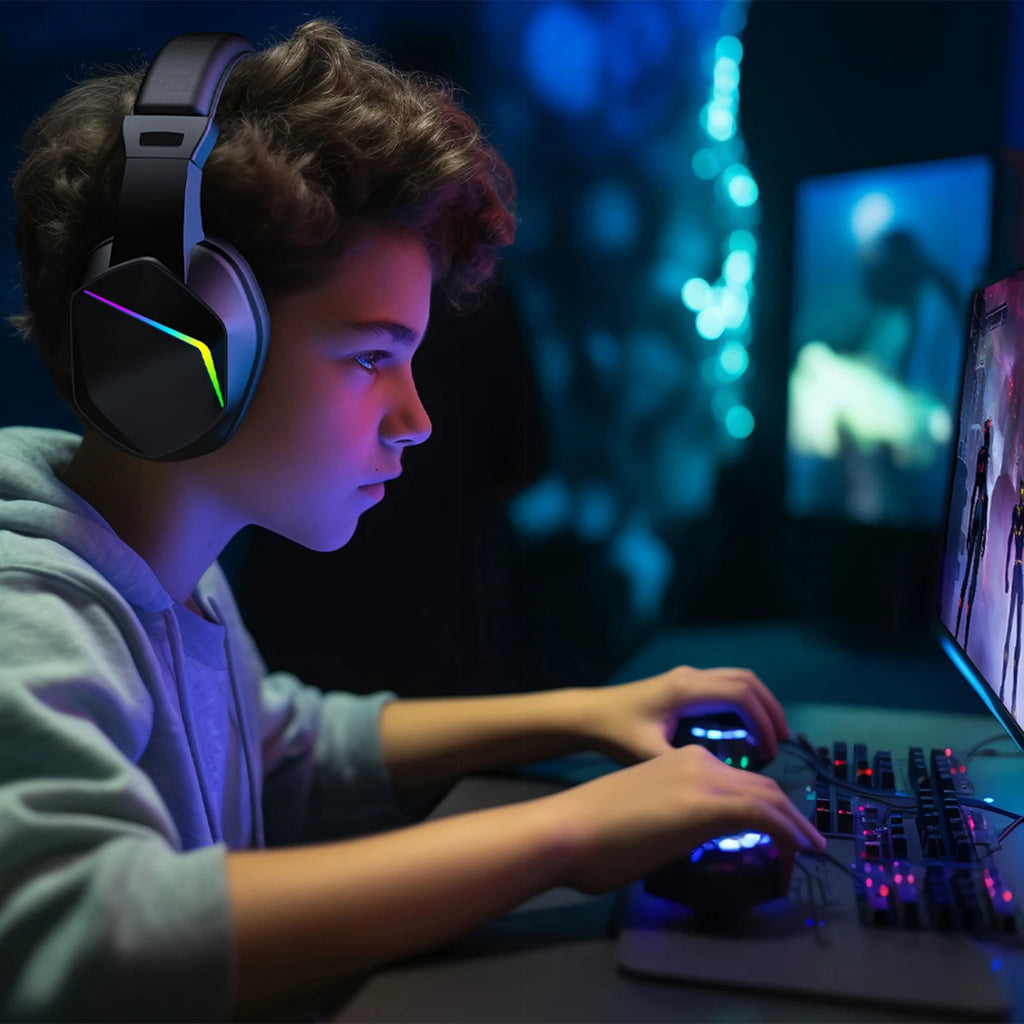 Wireless BT Gaming Headset with LED Lights, Low Latency Gaming Headphones, 40mm Drivers, Over-Ear Gaming Earphones with Omnidire