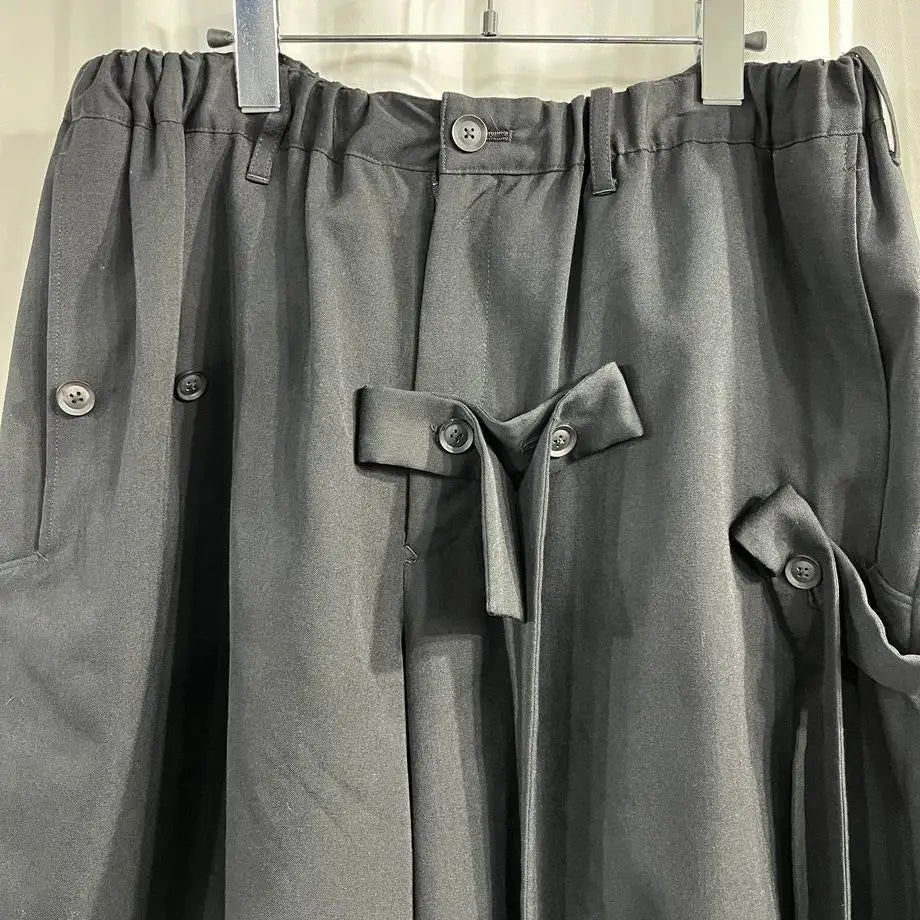 TOP-YAMAMOTO ® Workwear Style Multi-Pocket Short Pants for Men - Loose Fit with Ribbon Details - Five-Piece Bottoms for Casual W