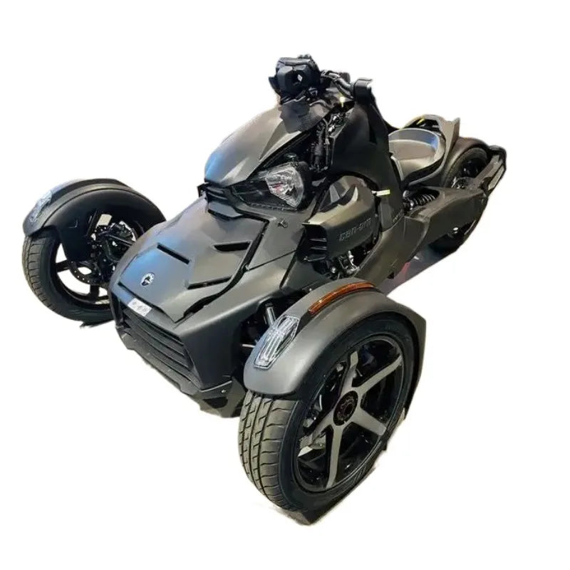 All-terrain 3-wheel motorcycle is stable and flexible, taking into account power