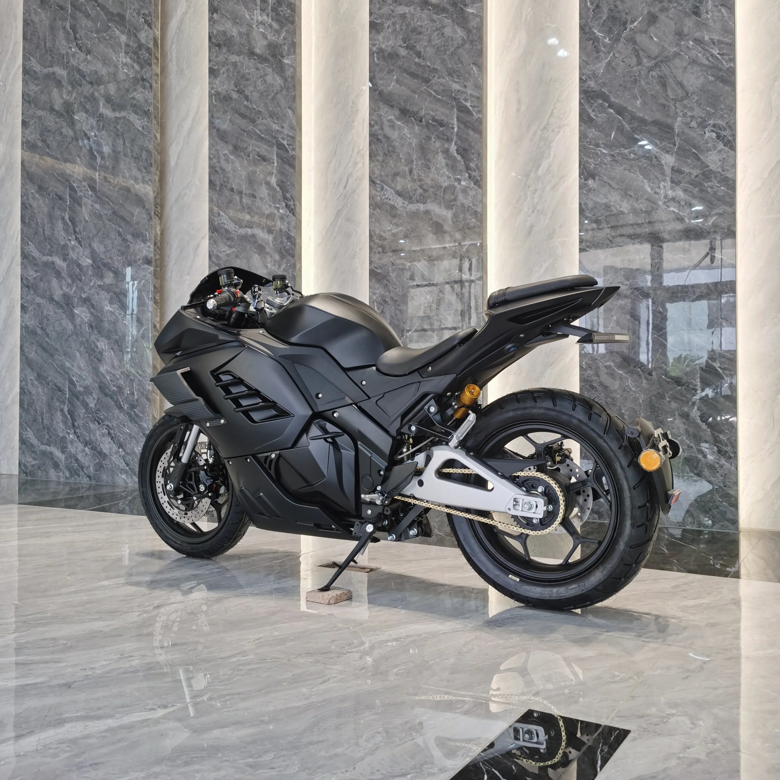 Strovan Motorcycle Unique Design Aluminum Flat Fork Top Speed 140km/h Hot Sell Electric Motorcycle Scooter Bike