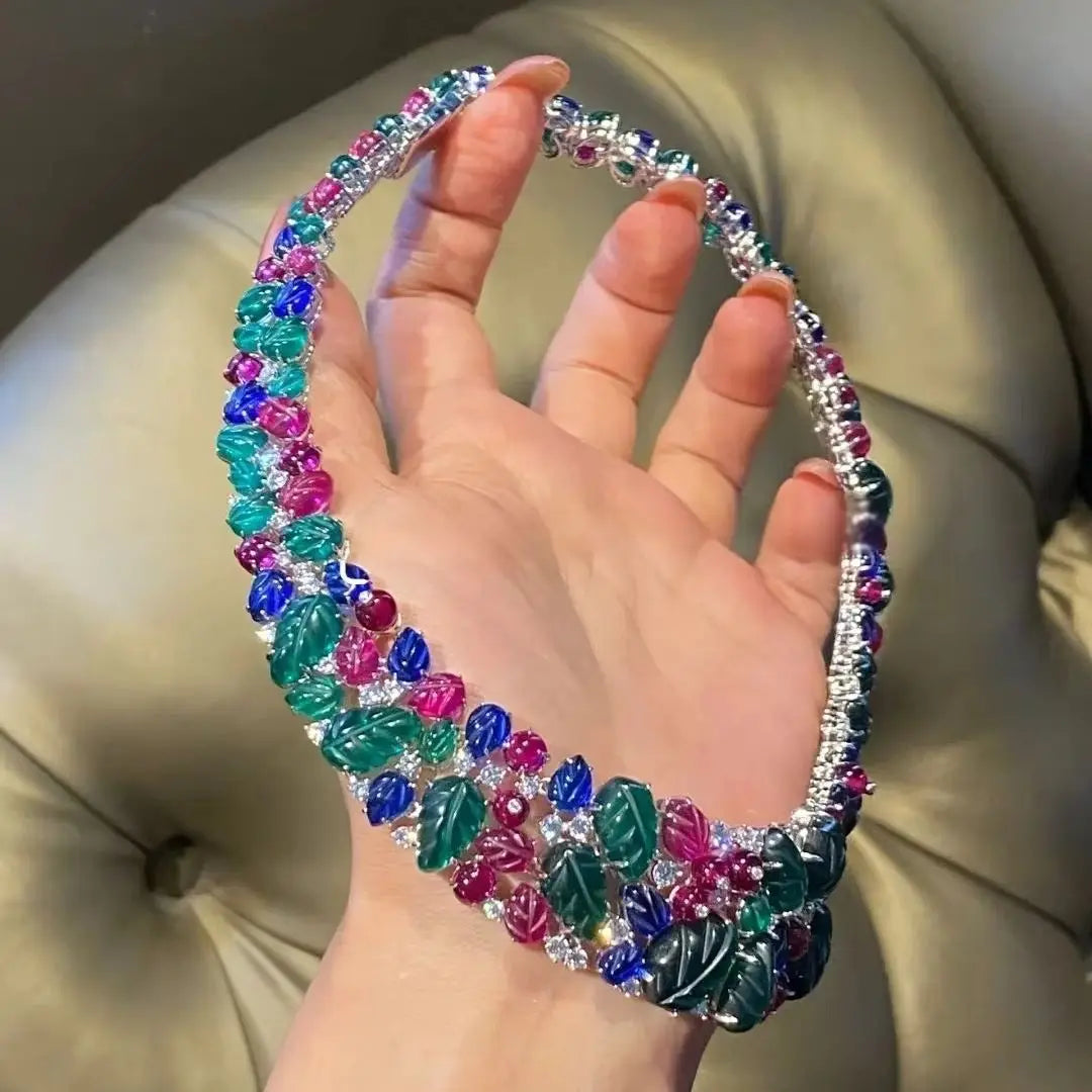 BELLUX Heavy Design Top Quality Ultra Luxury 925 Silver Synthetic Gemstone Carving Fruit Leaf Wide Edition Vintage Necklace