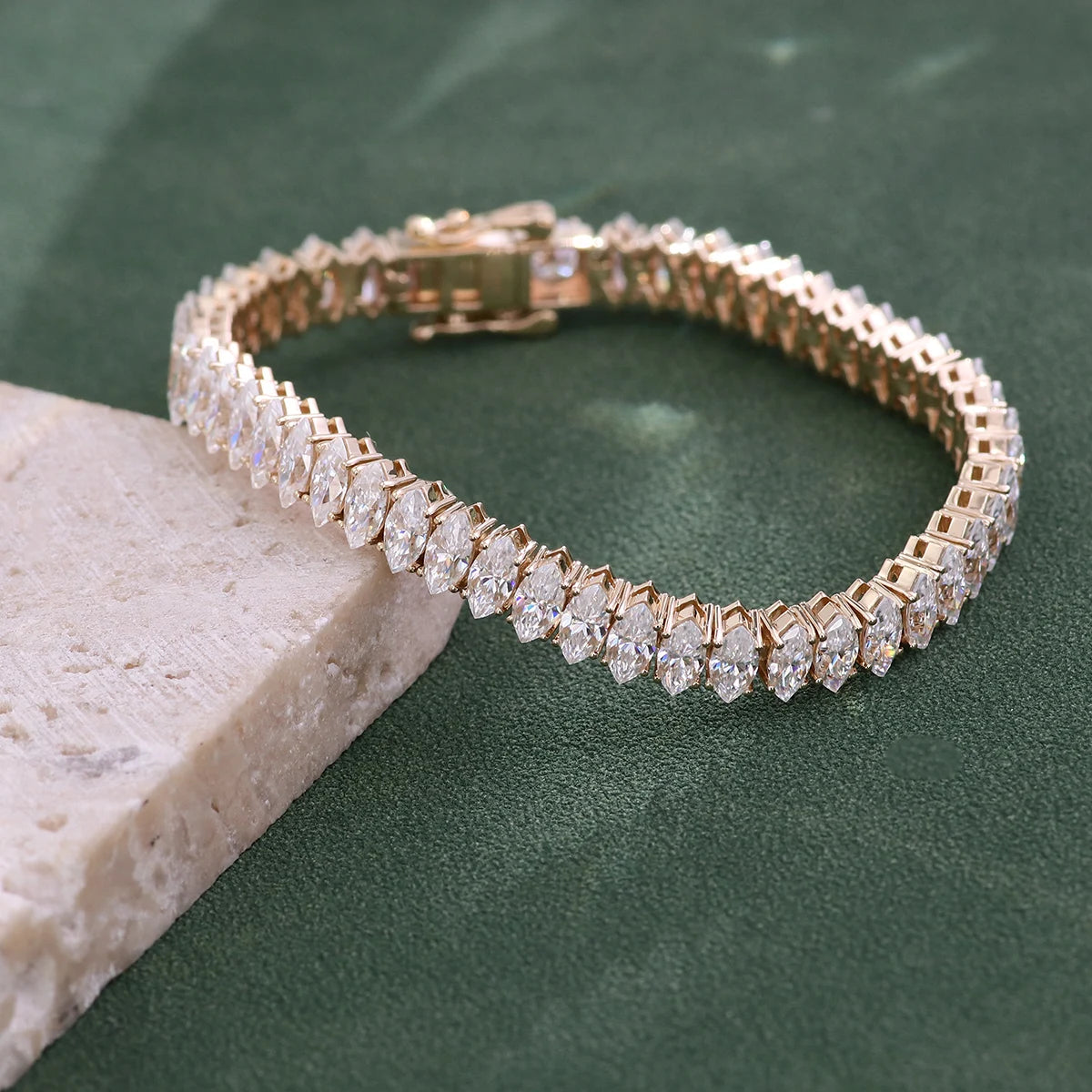Provence Luxury Tennis Bracelet 6.25In Yellow Gold Marquise cut DEF/VS Lab Diamonds Chain Fine jewelry for Women Men Custom