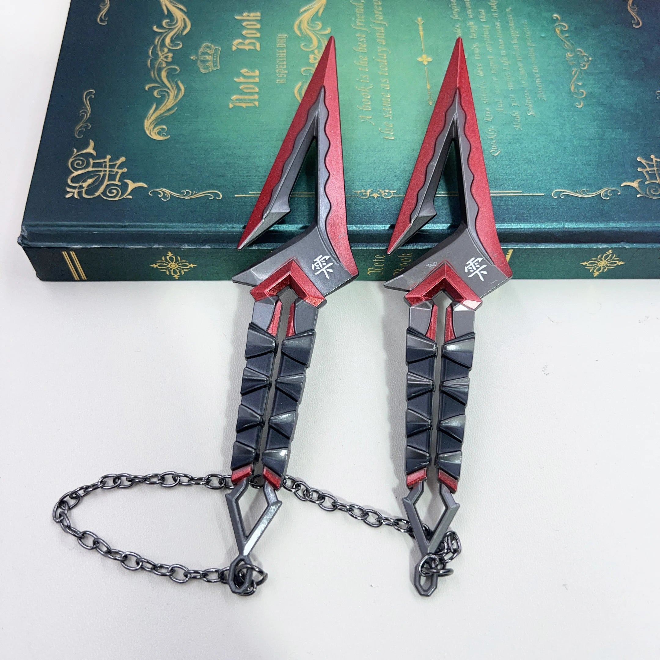 16cm Kuronami no Yaiba Gold Purple Red Double Kunai Keychain VALORANT Game Peripheral All Metal Ninja Kunai Model Ornament Craft